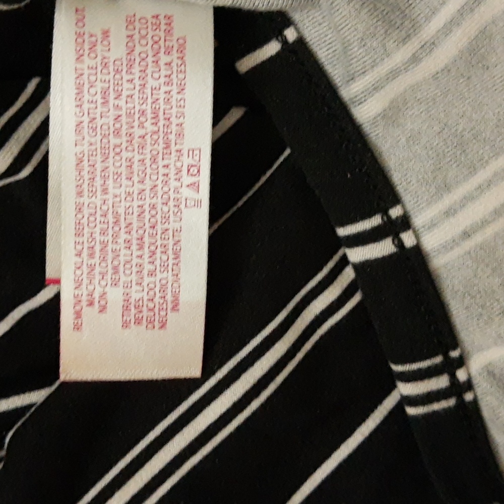Black and White Pinstripe Jumpsuit, Women Juniors L (11-13) - Picture 14 of 16